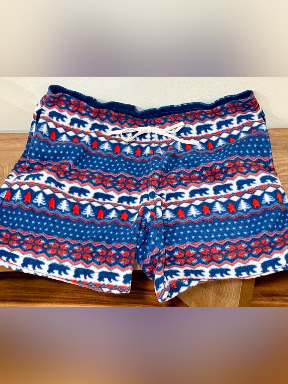 Chubbies Men’s Blue Red White Patterned Fleece Shorts winter lounge wear